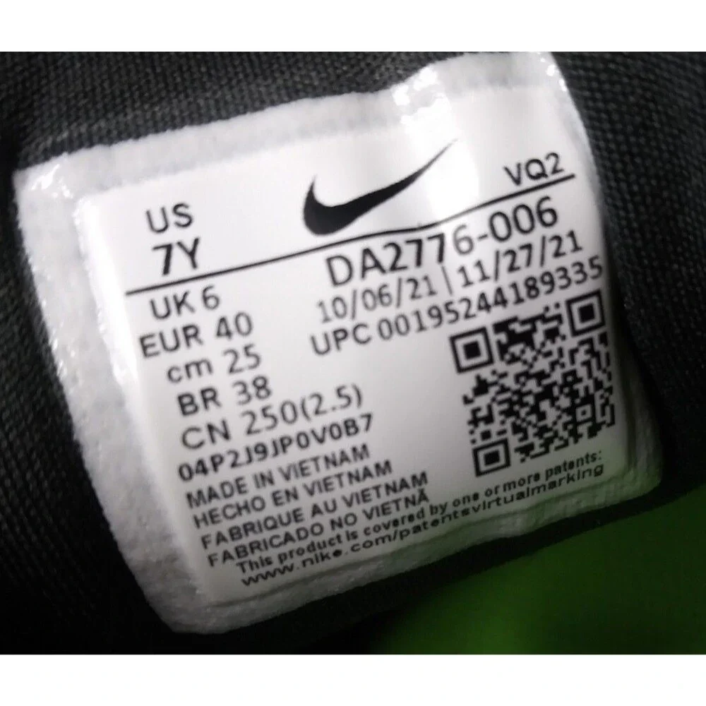 Nike Star Runner 3 Shoes Size 7 Y Sneakers Grade School Black Green